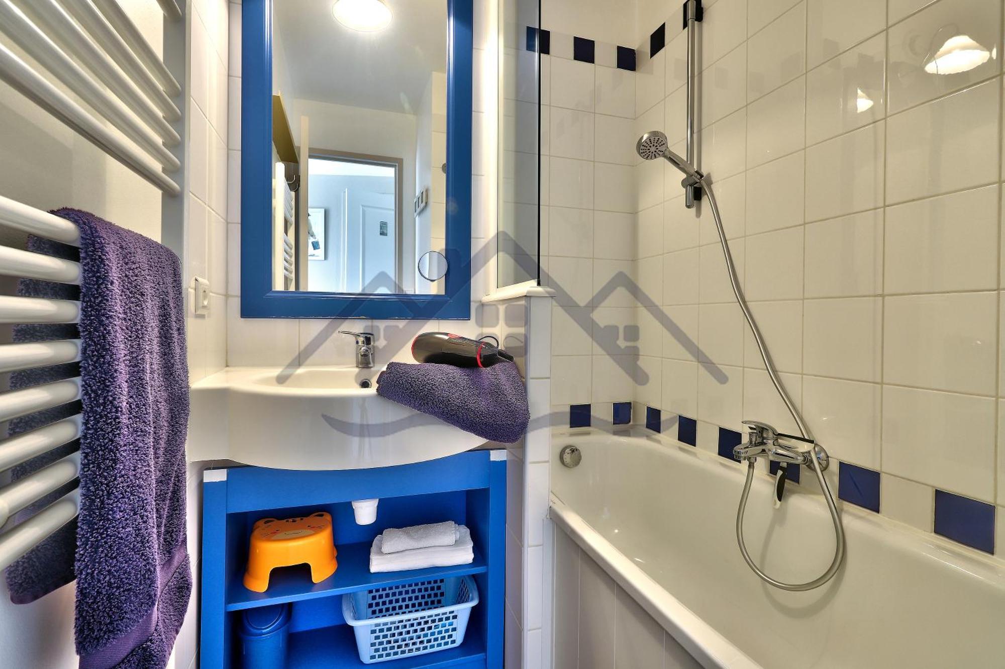 Localise - A06 - Entierement De Plain-Pied Avec Petite Vue Mer - Donnant Sur La Piscine Et Le Jardin - Wifi Inclus - Draps Inclus - Guilvinec Exterior foto